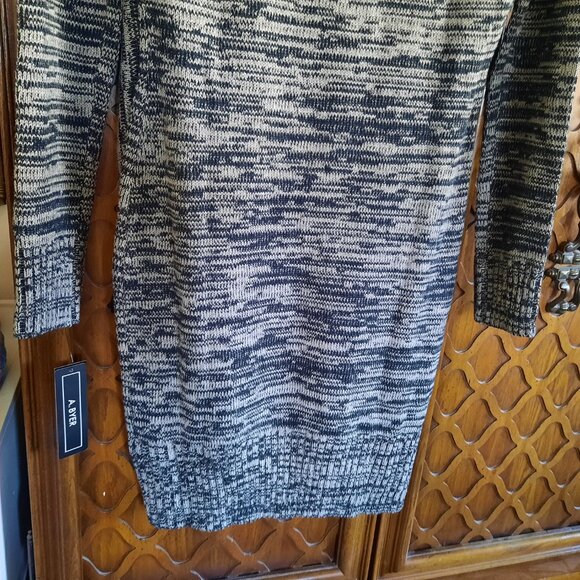 A. BYER Long Sleeve Chunky Knit Sweater Dress w/ Stole NWT! - Gray/Black, Size M - Picture 10 of 16